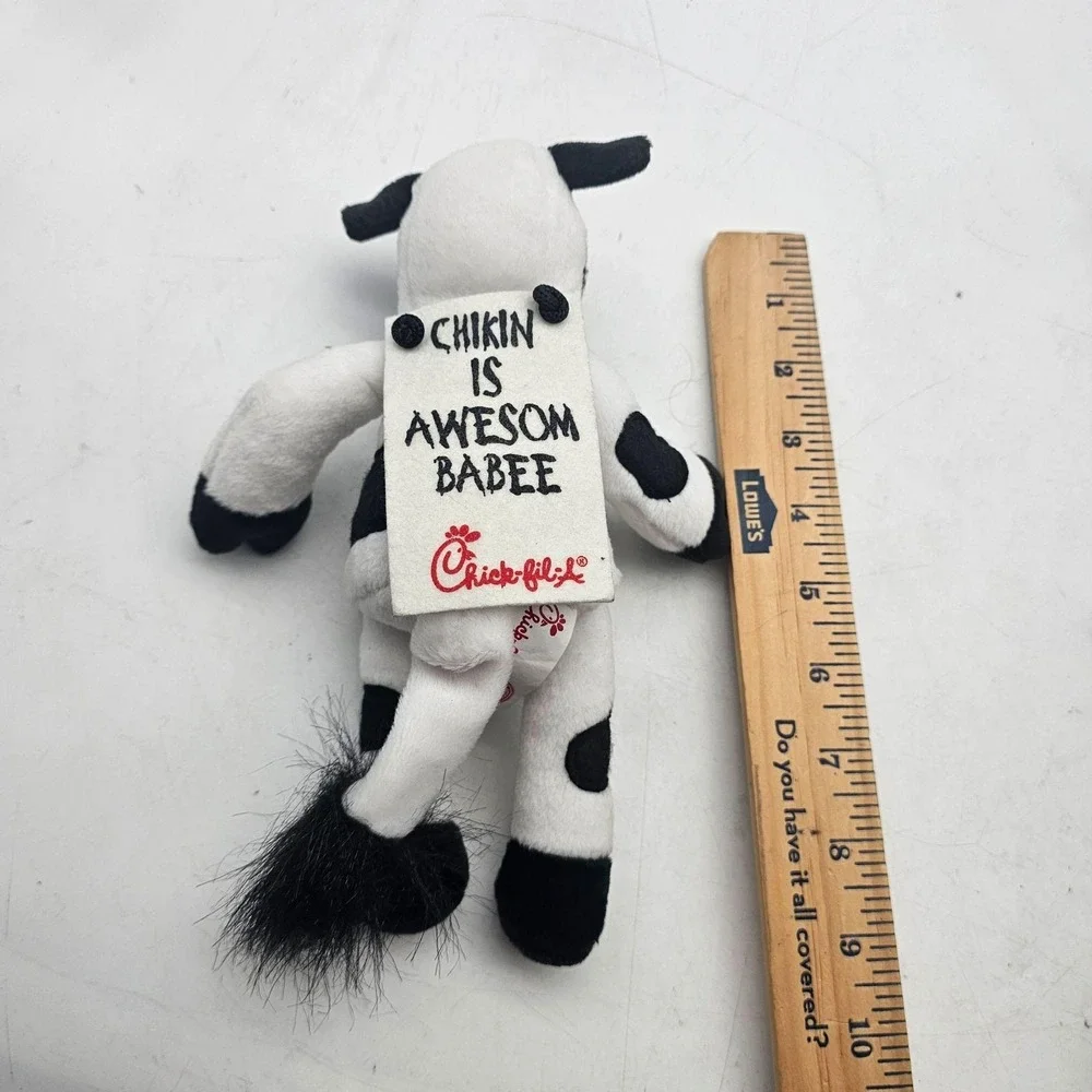 Chick-fil-A Go Heelz UNC North Carolina Tar Heels Basketball Cow Plush Promo